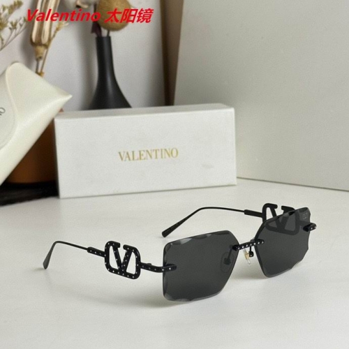 V.a.l.e.n.t.i.n.o. Sunglasses AAAA 4165