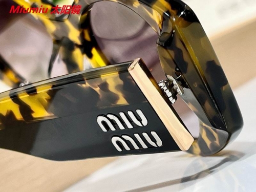 M.i.u.m.i.u. Sunglasses AAAA 4707