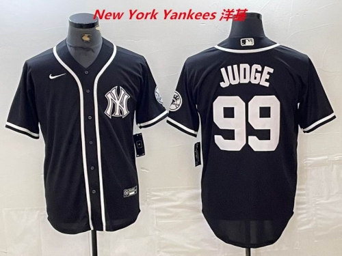MLB New York Yankees 687 Men