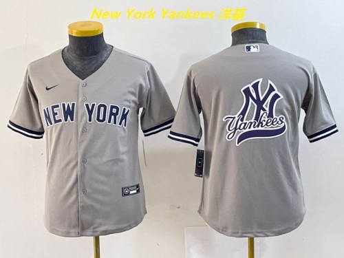 MLB New York Yankees 565 Youth/Boy