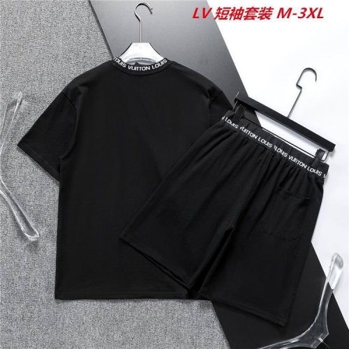 L...V... Short Suit 4517 Men