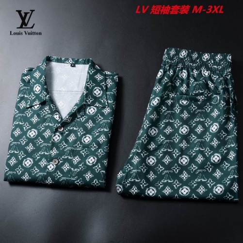 L...V... Short Suit 5187 Men