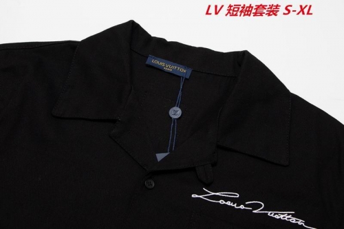 L...V... Short Suit 3281 Men