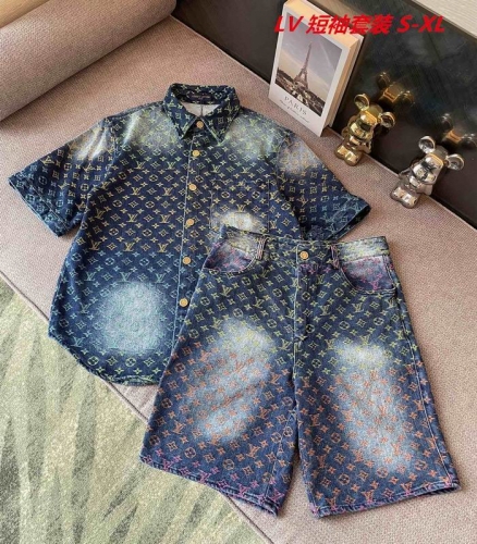 L...V... Short Suit 3171 Men