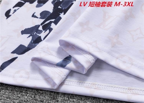 L...V... Short Suit 4164 Men