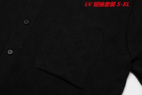 L...V... Short Suit 3229 Men