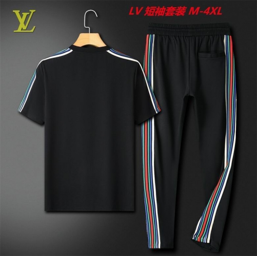 L...V... Short Suit 3829 Men