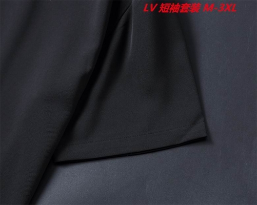 L...V... Short Suit 5240 Men