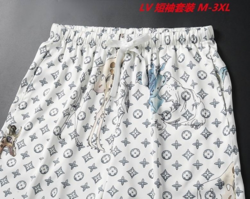 L...V... Short Suit 5076 Men