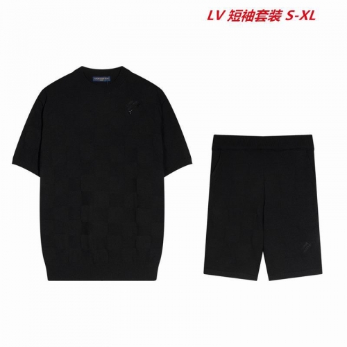 L...V... Short Suit 3330 Men