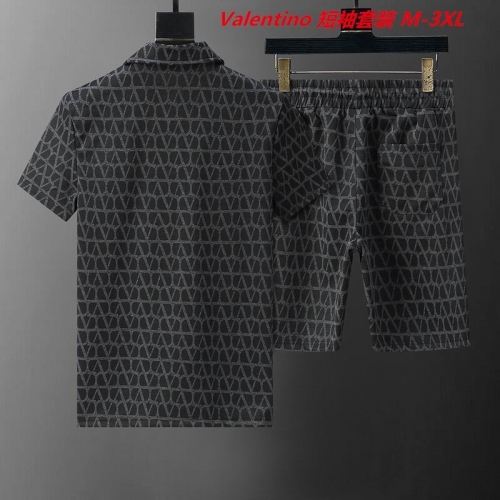 V.a.l.e.n.t.i.n.o. Short Suit 3071 Men