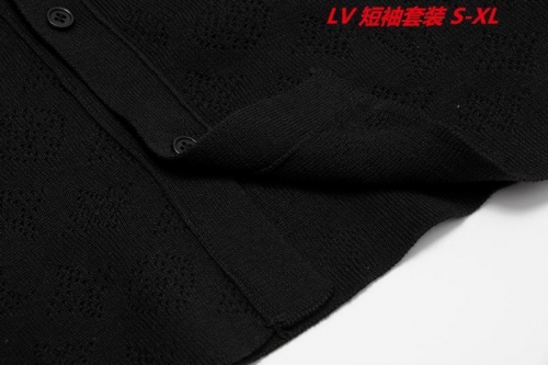 L...V... Short Suit 3226 Men