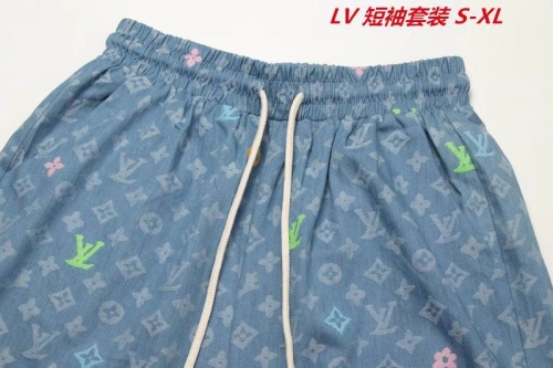 L...V... Short Suit 3302 Men