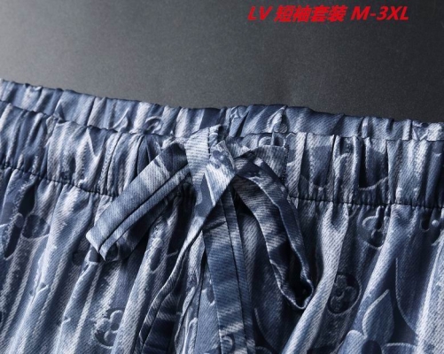 L...V... Short Suit 5091 Men