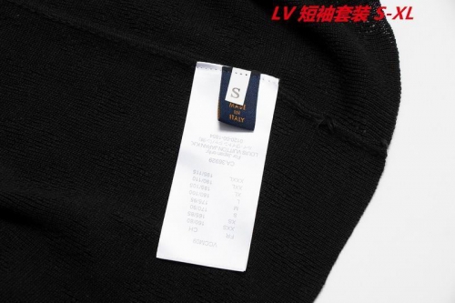 L...V... Short Suit 3225 Men