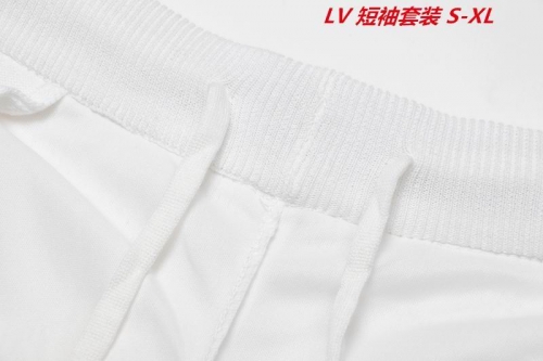 L...V... Short Suit 3250 Men