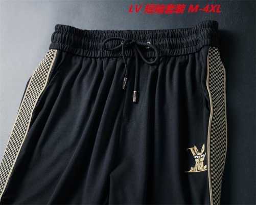 L...V... Short Suit 3846 Men