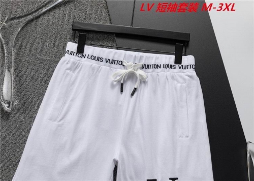 L...V... Short Suit 4501 Men