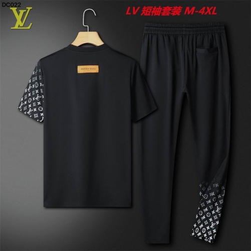 L...V... Short Suit 3891 Men