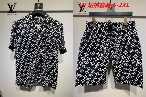 L...V... Short Suit 3410 Men