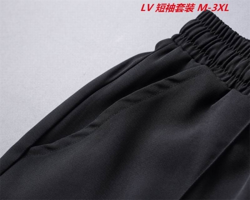 L...V... Short Suit 4137 Men