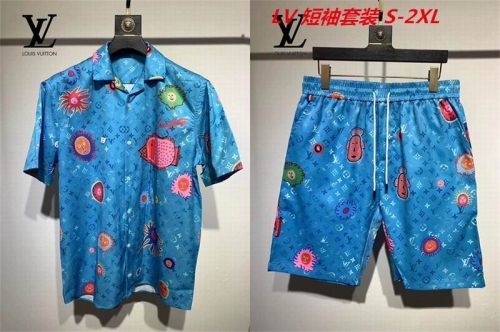 L...V... Short Suit 3467 Men