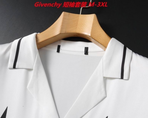 G.i.v.e.n.c.h.y. Short Suit 3149 Men