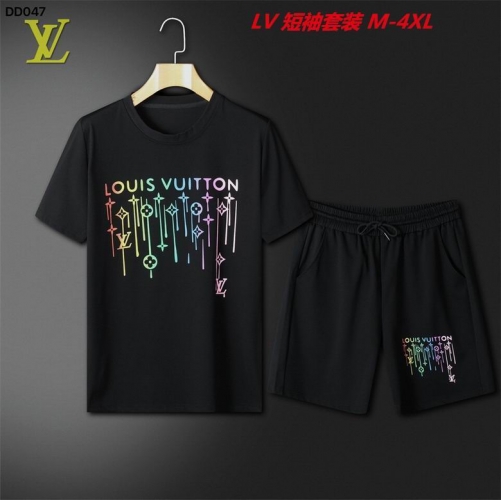 L...V... Short Suit 3821 Men