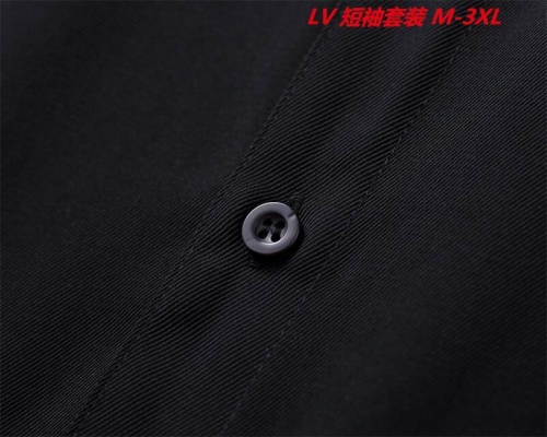 L...V... Short Suit 4140 Men