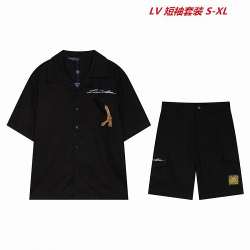 L...V... Short Suit 3286 Men