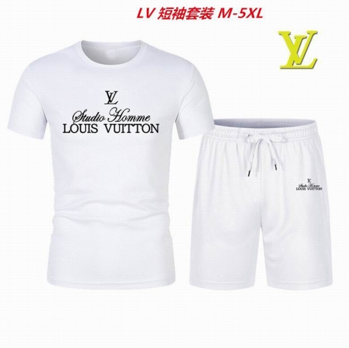 L...V... Short Suit 3700 Men