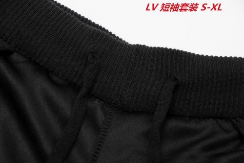 L...V... Short Suit 3232 Men