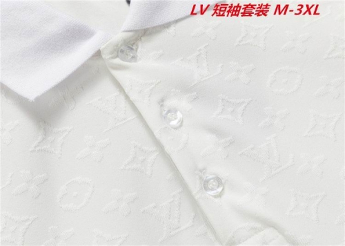 L...V... Short Suit 5001 Men