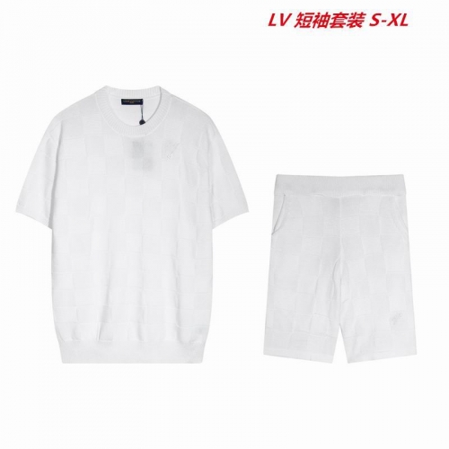 L...V... Short Suit 3348 Men