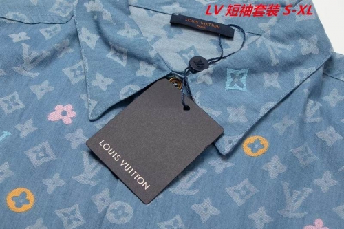 L...V... Short Suit 3298 Men