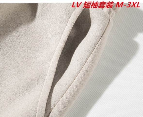 L...V... Short Suit 5324 Men