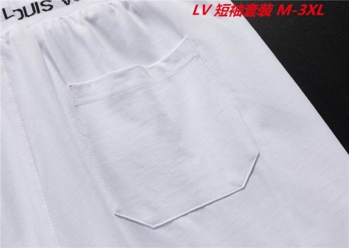 L...V... Short Suit 4499 Men