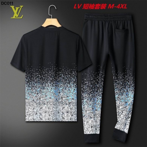 L...V... Short Suit 3882 Men