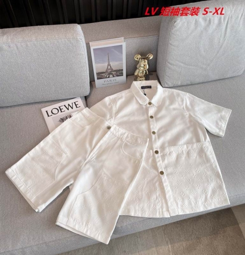 L...V... Short Suit 3187 Men