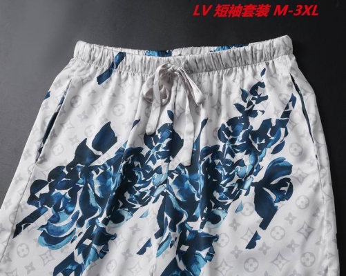 L...V... Short Suit 5109 Men