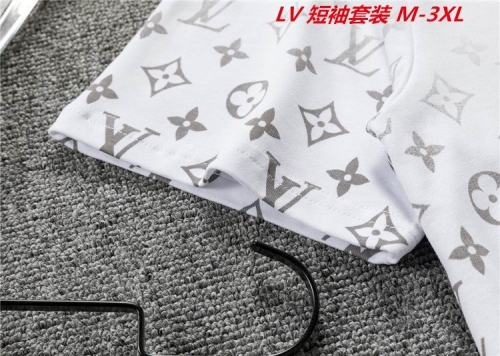 L...V... Short Suit 4441 Men