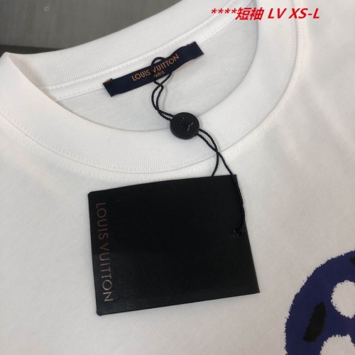 L...V... Round neck 11113 Men