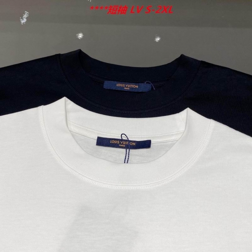 L...V... Round neck 15732 Men