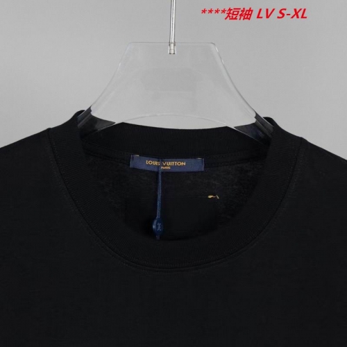 L...V... Round neck 14368 Men