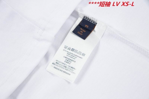 L...V... Round neck 10754 Men