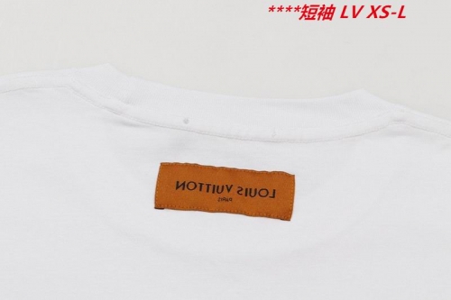 L...V... Round neck 10555 Men