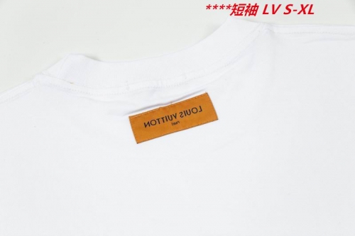 L...V... Round neck 14772 Men