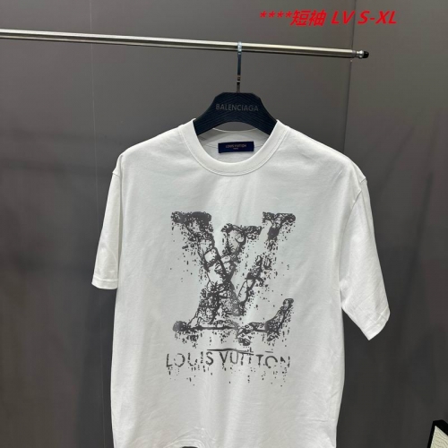 L...V... Round neck 15071 Men