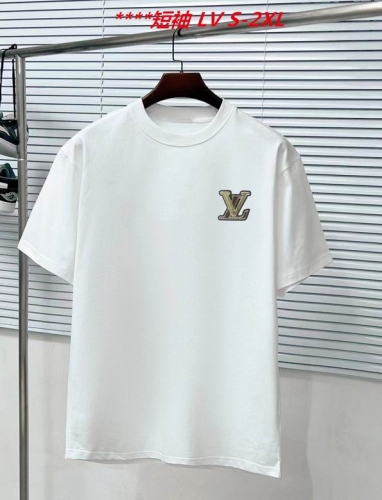 L...V... Round neck 15750 Men