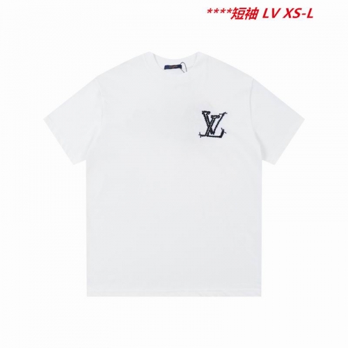 L...V... Round neck 13733 Men